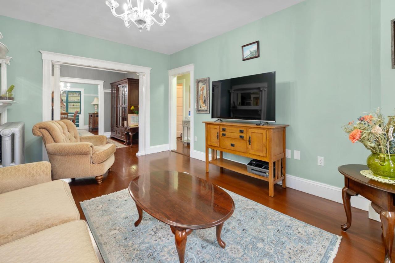 Bright & Spacious 2Br Apartment, Mins From Downtown Boston, Parking Luaran gambar