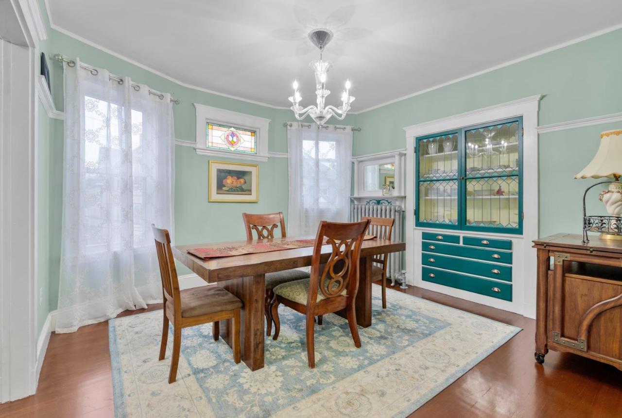 Bright & Spacious 2Br Apartment, Mins From Downtown Boston, Parking Luaran gambar