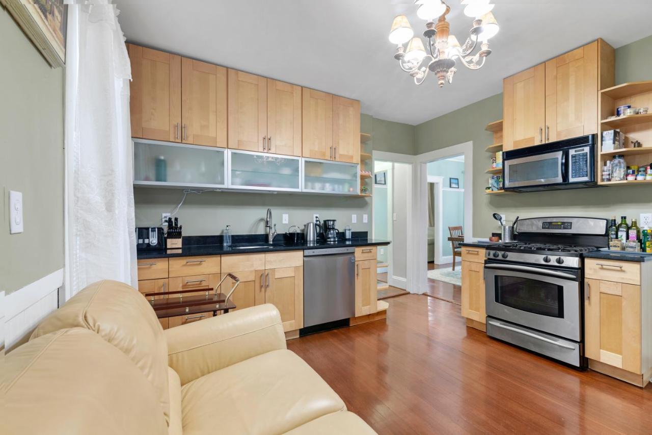 Bright & Spacious 2Br Apartment, Mins From Downtown Boston, Parking Luaran gambar
