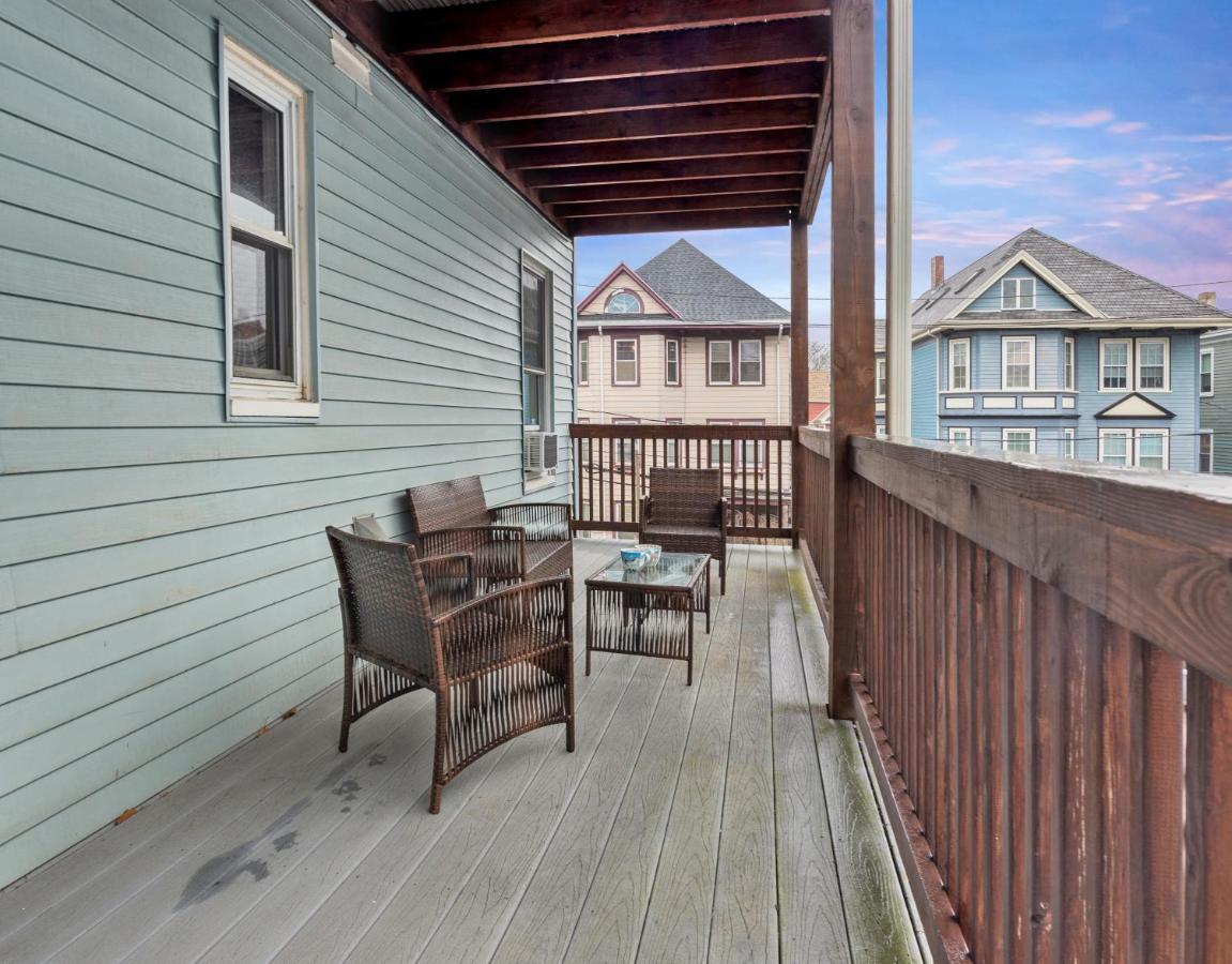 Bright & Spacious 2Br Apartment, Mins From Downtown Boston, Parking Luaran gambar